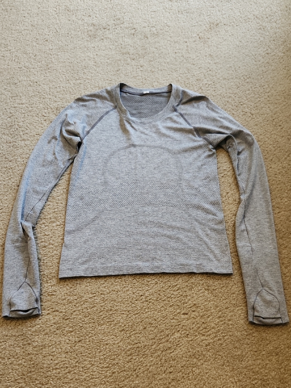 Lululemon Swiftly Tech Long Sleeve